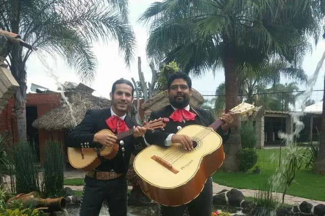 Música — Jalishow Triada Gdl, Guadalajara