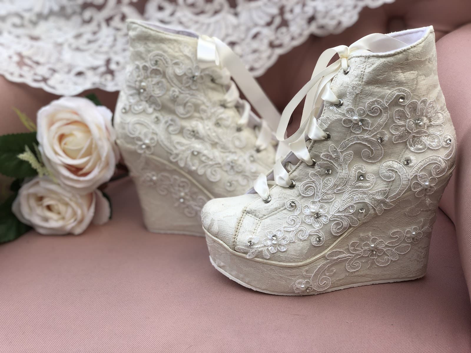 Foto de Valenta Zapatos de Novia