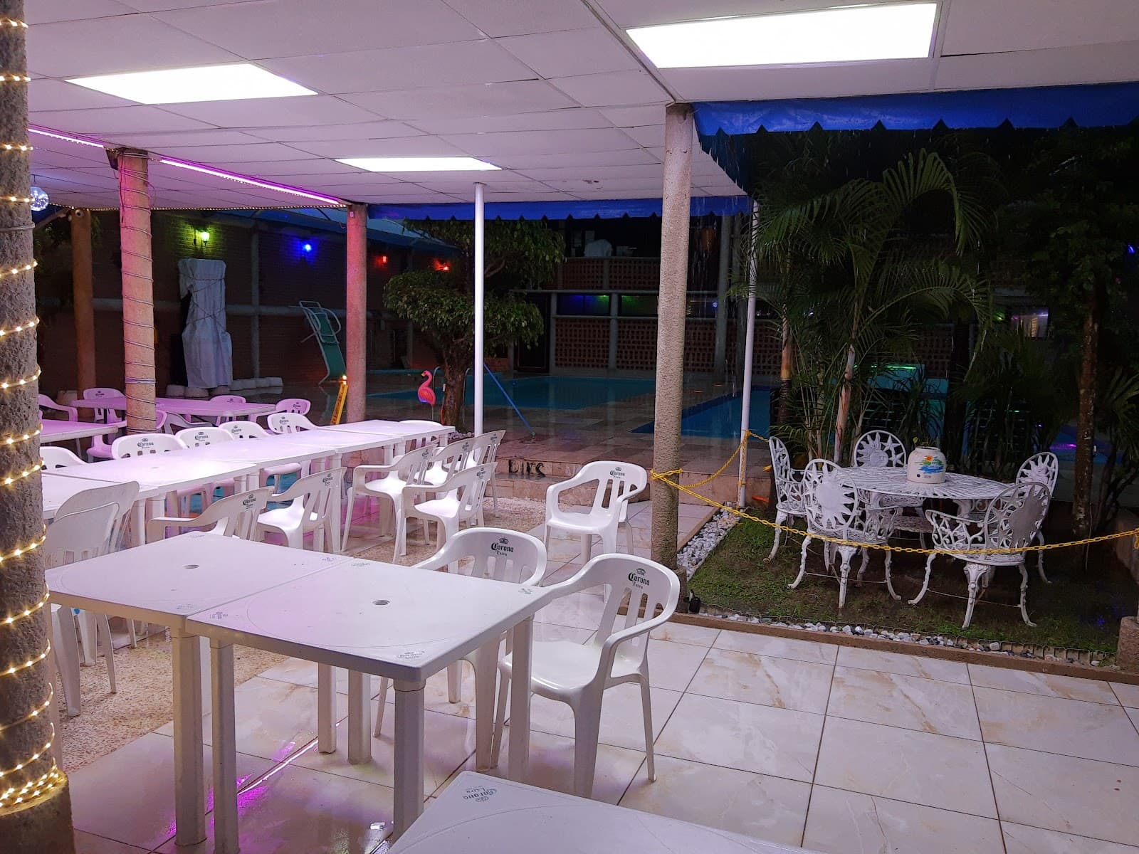 Foto de Palapa de Eventos y Albercas Los Almendros