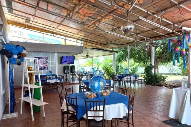 Venues — Salon Y Jardin Las Garzas,