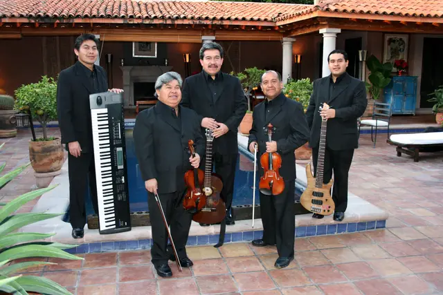 Música — Hermanos Aguascalientes, San Miguel de Allende