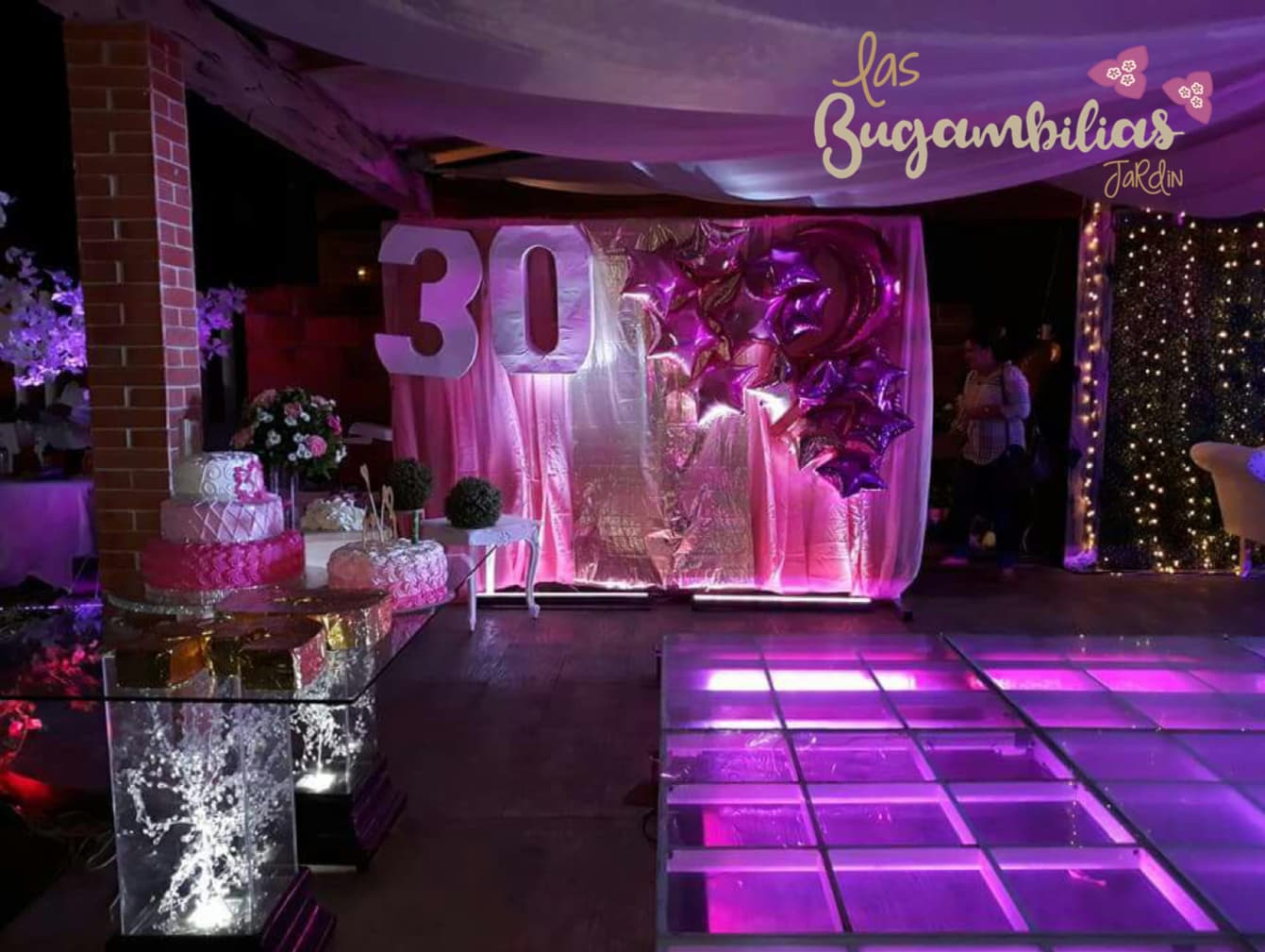 Foto de Salón de eventos - Jardín Las Bugambilias