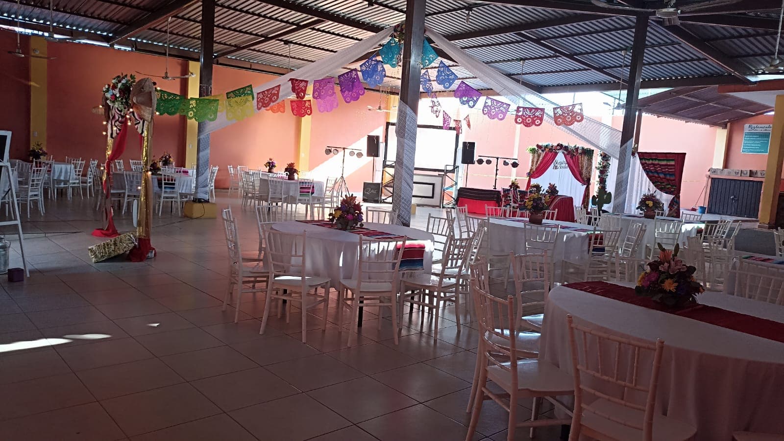 Venues — Salon de Fiestas y Eventos, La Cabaña de Don Roman, Zihuatanejo