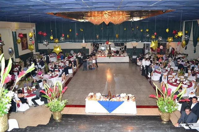 Venues — Salon De Las Estrellas,