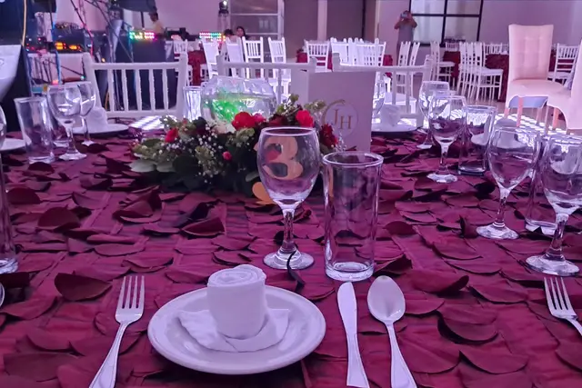 Venues — Salón Río,
