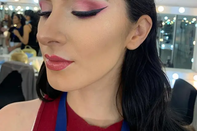 Maquillaje y Peinado para bodas en Ciudad de México — Anonima Beauty Lab, Ciudad de México