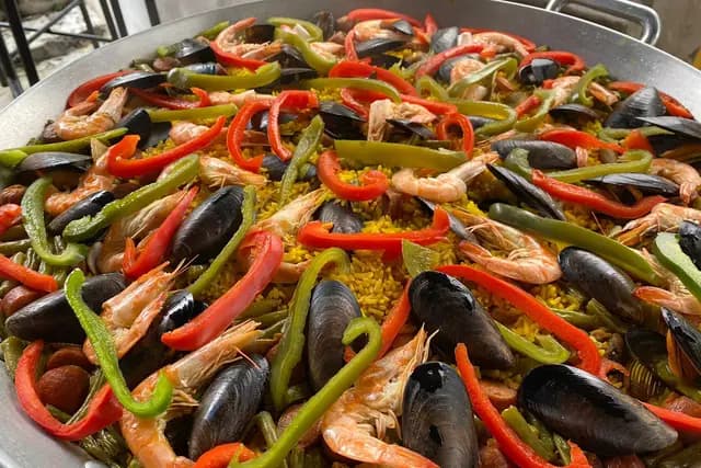 Catering para bodas en Cuernavaca — Paella Dlucero, Cuernavaca