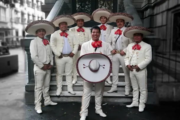 Música — Mariachi Internacional Luz De Luna, Ecatepec