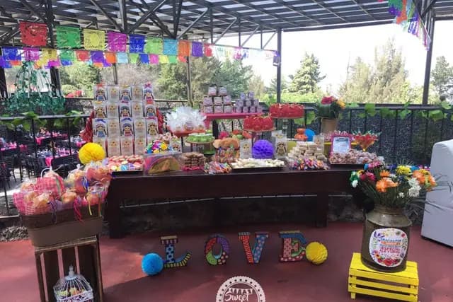 Sweet Love Candy Bar — catering para bodas (2)