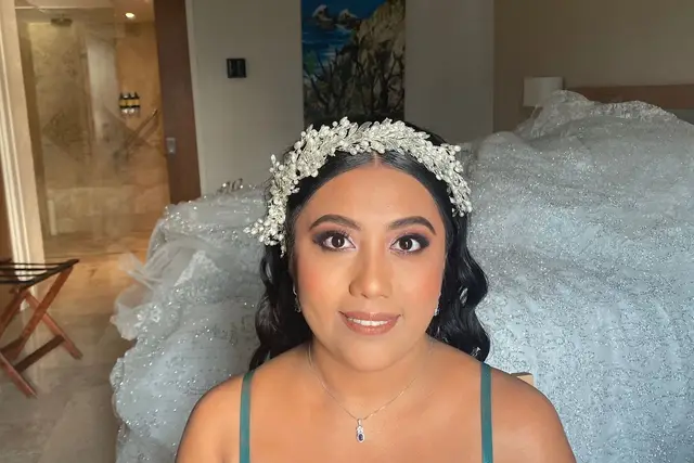 Makeup Hair & Nails Acapulco By Dianeli Santos — Maquillaje y Peinado en Acapulco · foto 2