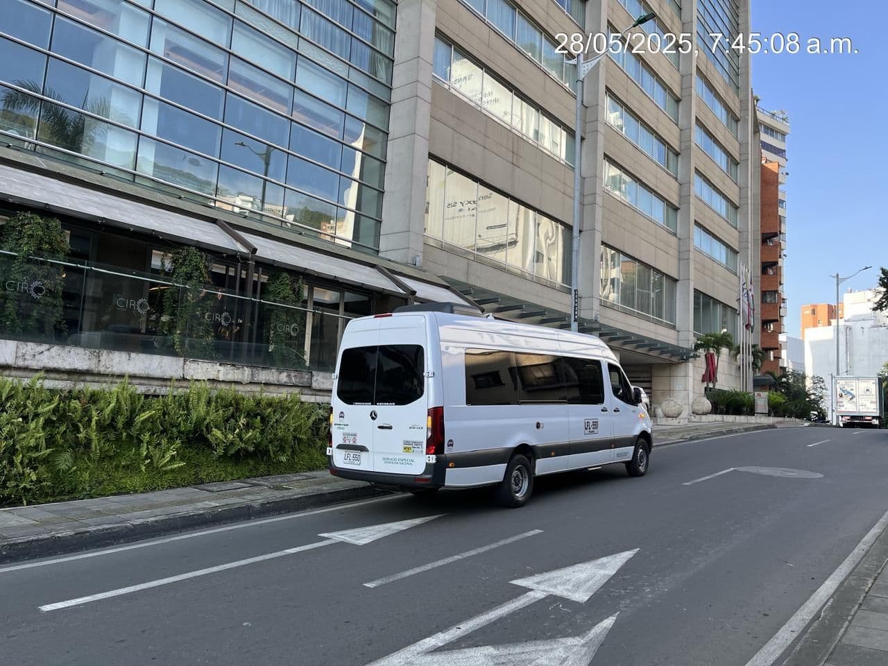 TRANSPORTES ESCOBAR VIP 2