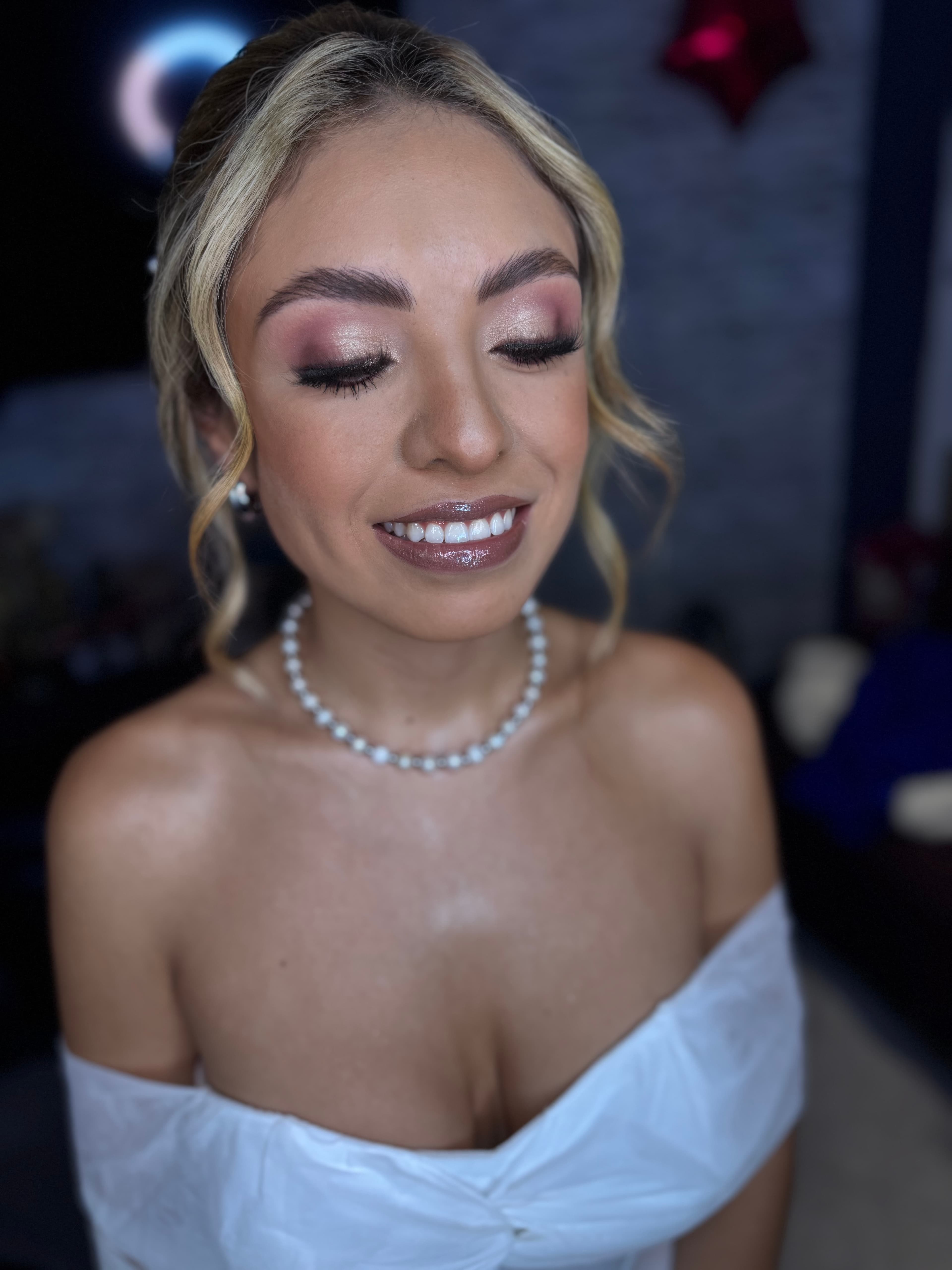 Martha Rodríguez Studio Beauty — Maquillaje y Peinado para bodas en Cdmx